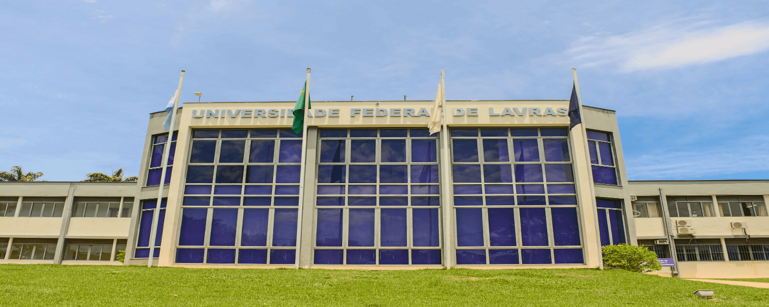 Fotografia da reitoria da Universidade Federal de Lavras - UFLA